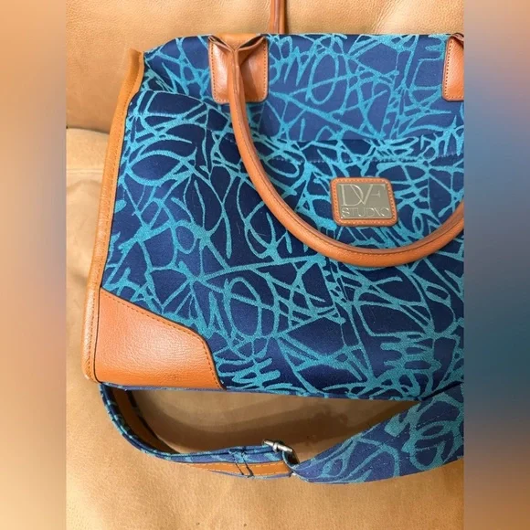 DVF STUDIO Travel Bag with Shoulder Strap - Picture 8 of 9